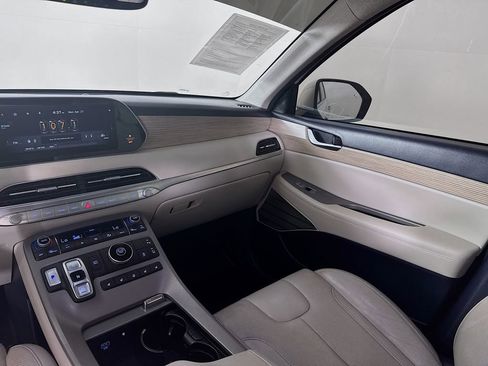 Used 2021 Hyundai Palisade Limited FWD image 25