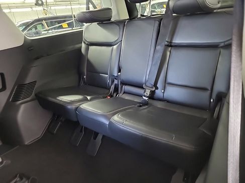 Used 2025 Ford Expedition Max Platinum image 11