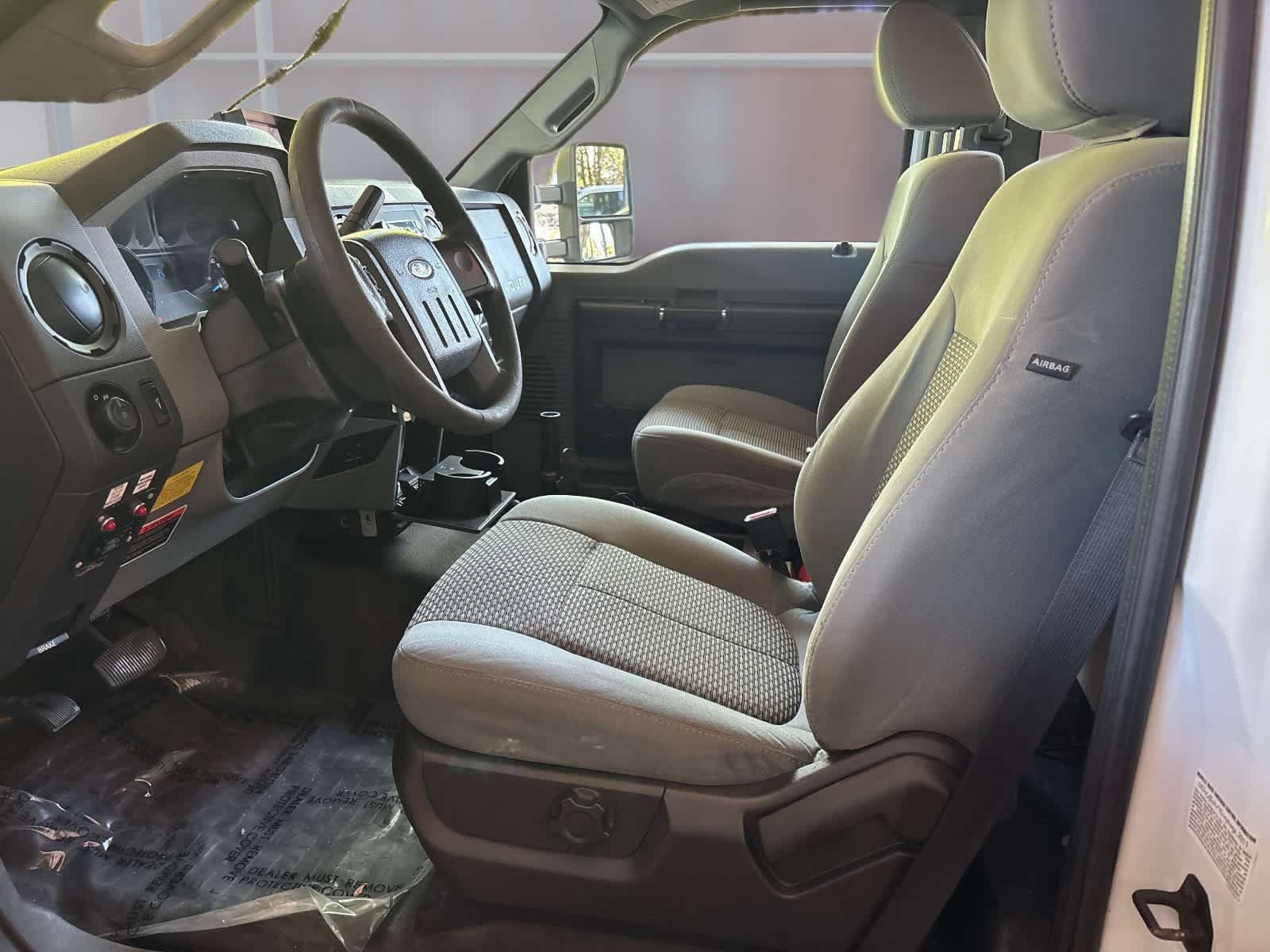 Used 2012 Ford F550 Luxury w/ PWR Equipment Group RWD image 5