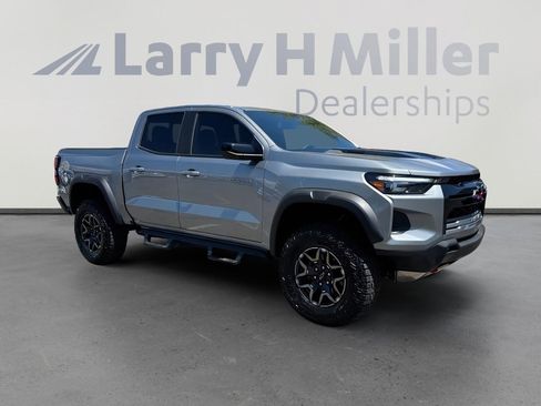 Used 2026 Chevrolet Colorado ZR2 AWD/4WD image 7