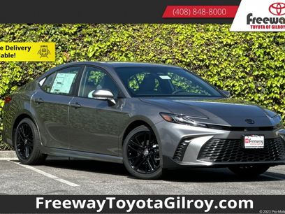 New 2025 Toyota Camry SE