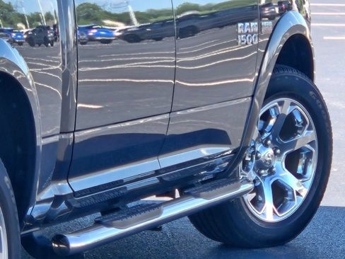 Used 2014 RAM 1500 Laramie w/ Convenience Group AWD/4WD image 12