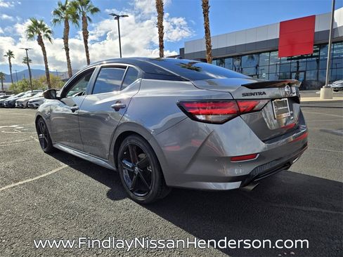 Used 2022 Nissan Sentra SR w/ Midnight Edition image 4