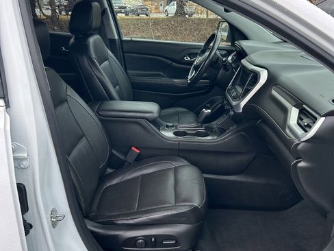 Used 2017 GMC Acadia SLT image 6