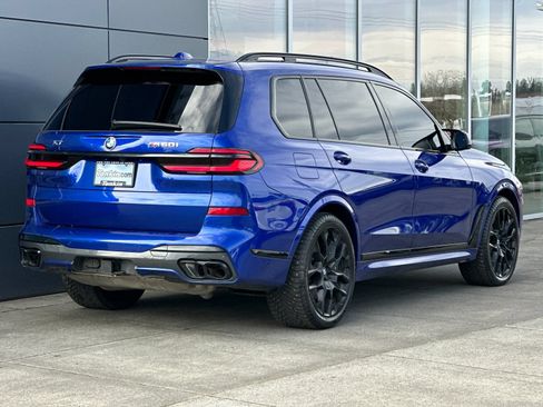 Used 2025 BMW X7 M60i w/ Executive Package AWD/4WD image 3