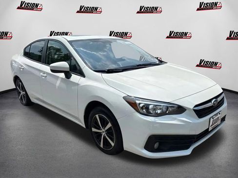 Used 2022 Subaru Impreza 2.0i Premium image 3