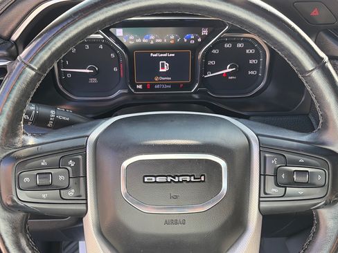 Used 2021 GMC Yukon Denali AWD/4WD image 14