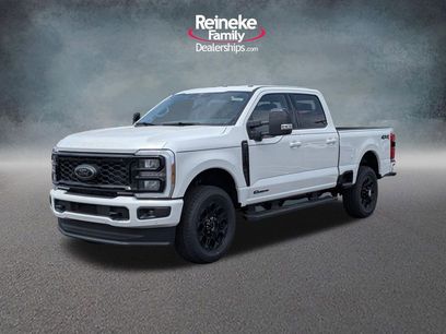 New 2026 Ford F250 Lariat w/ Black Appearance Package
