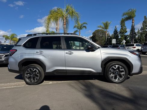 Certified 2025 Subaru Forester Premium w/ Convenience Package #1 image 5