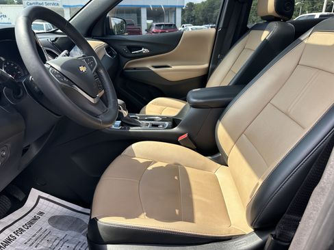 Used 2022 Chevrolet Equinox Premier FWD image 10