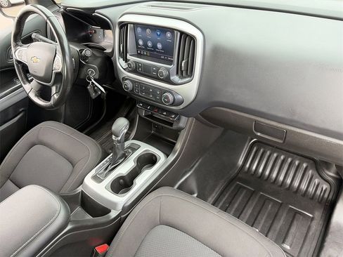 Used 2022 Chevrolet Colorado LT w/ Fleet Safety Package image 21