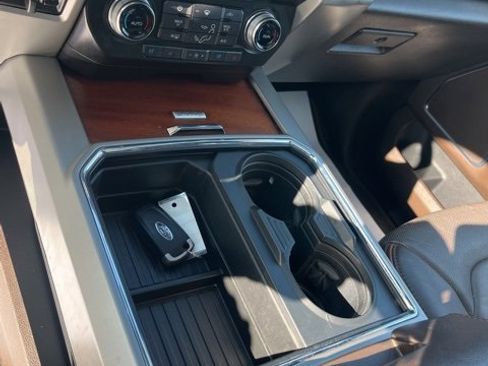 Used 2017 Ford F250 King Ranch w/ King Ranch Ultimate Package image 14