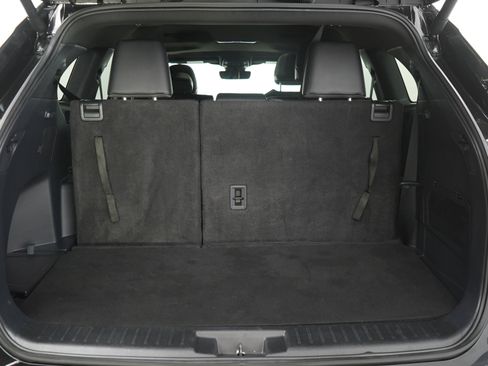 Used 2025 Toyota Highlander XSE AWD/4WD image 9