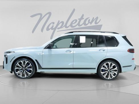 Used 2024 BMW X7 M60i w/ Executive Package AWD/4WD image 4