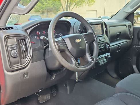 Used 2021 Chevrolet Silverado 1500 Custom RWD image 10