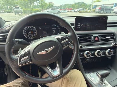 Used 2023 Genesis G70 3.3T w/ Sport Advanced Package AWD/4WD image 17