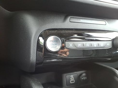 Used 2024 Ford Escape Platinum AWD/4WD image 21