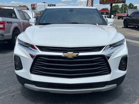 Used 2020 Chevrolet Blazer LT FWD image 2