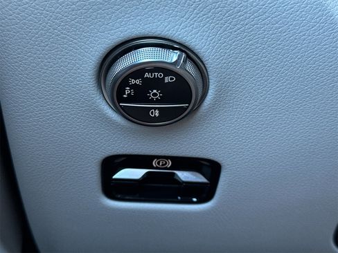 New 2026 Mercedes-Benz GLC 300 image 28