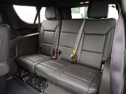 Certified 2024 GMC Yukon XL Denali image 13