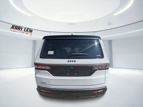 New 2026 Jeep Grand Wagoneer L Summit w/ Rear Seat Video Group I AWD/4WD image 4