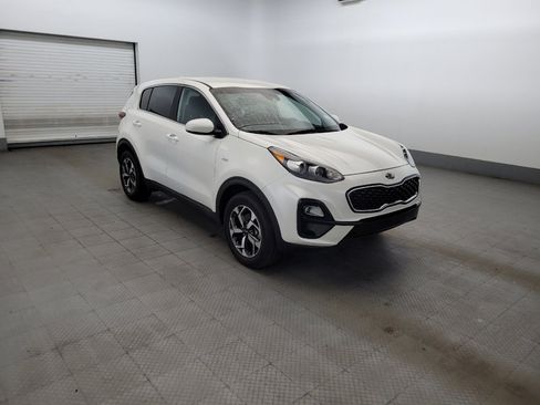 Used 2022 Kia Sportage LX AWD/4WD image 13