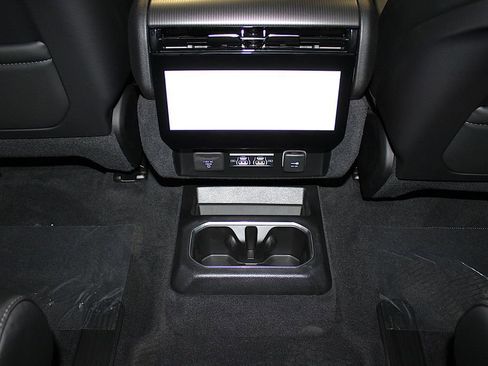 New 2026 Jeep Grand Wagoneer L Summit AWD/4WD image 42