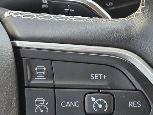 Used 2021 Jeep Grand Cherokee L Limited w/ Trailer Tow Group (B) AWD/4WD image 18