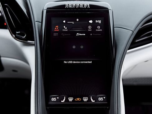 Used 2022 Ferrari Roma RWD image 73