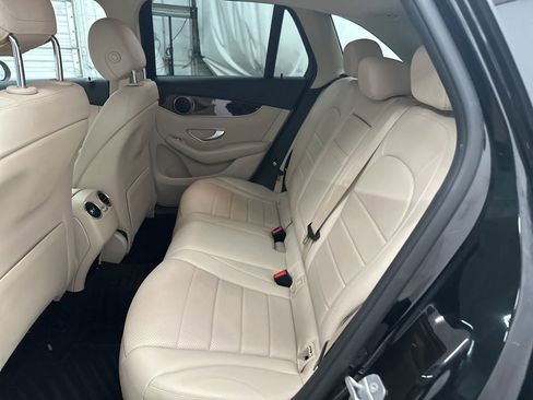 Used 2017 Mercedes-Benz GLC 300 image 21