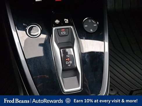 Used 2022 Audi Q4 e-tron Premium Plus w/ Premium Plus AWD/4WD image 20