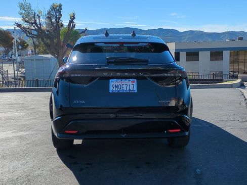 Certified 2023 Nissan Ariya FWD image 7