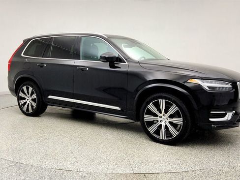 Used 2021 Volvo XC90 T6 Inscription w/ Climate Package AWD/4WD image 3