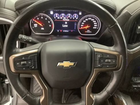 Used 2020 Chevrolet Silverado 1500 High Country w/ Z71 Off-Road Package AWD/4WD image 16