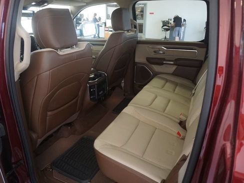 Used 2021 RAM 1500 Laramie AWD/4WD image 20
