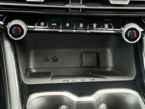 New 2026 Chevrolet Traverse LT w/ Driver Confidence Package image 24