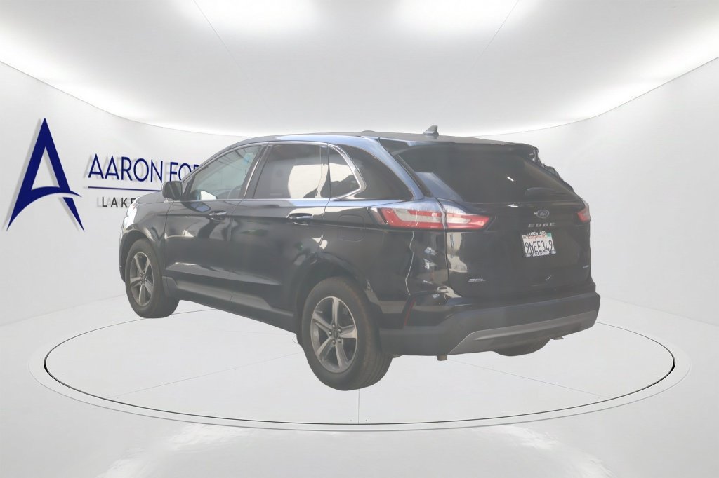 Used 2024 Ford Edge SEL w/ Convenience Package AWD/4WD image 4