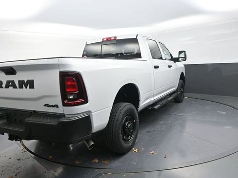 New 2026 RAM 2500 Tradesman AWD/4WD image 10