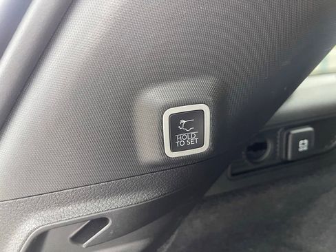 Used 2023 Jeep Grand Cherokee Summit AWD/4WD image 14