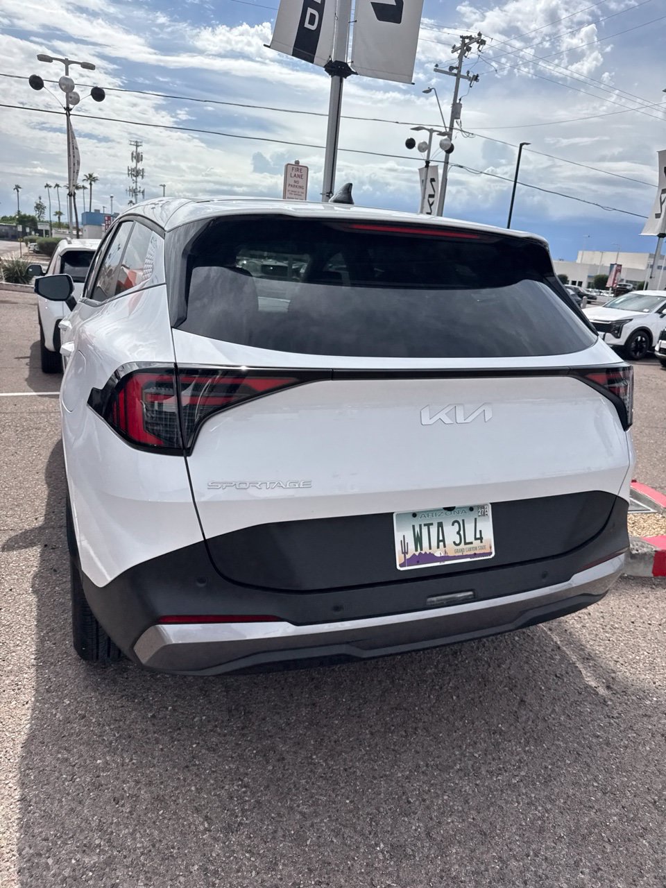 Used 2026 Kia Sportage EX FWD image 9