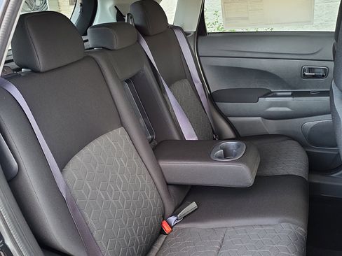 New 2026 Mitsubishi Outlander Sport LE AWD/4WD image 27