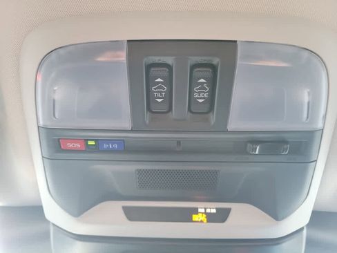 Certified 2025 Subaru Crosstrek 2.5i Limited w/ Crosstrek Mirror Package image 20