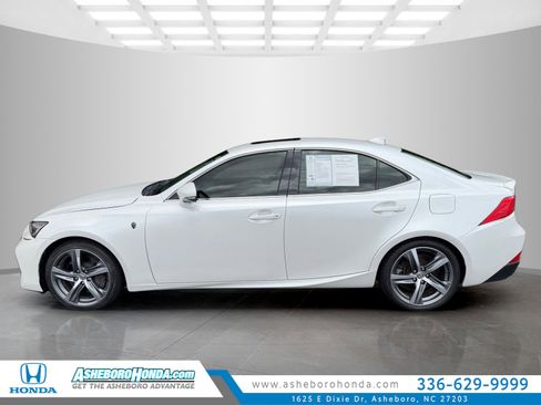 Used 2017 Lexus IS 300 AWD w/ Premium Package image 1