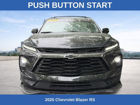 Used 2025 Chevrolet Blazer RS FWD image 10