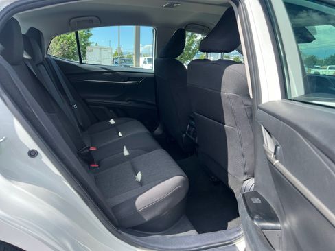 Used 2025 Toyota Camry LE FWD image 16