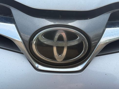 Used 2018 Toyota Sienna XLE w/ XLE Navigation Package AWD/4WD image 23