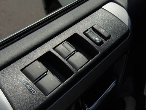 Certified 2024 Toyota 4Runner Limited AWD/4WD image 11
