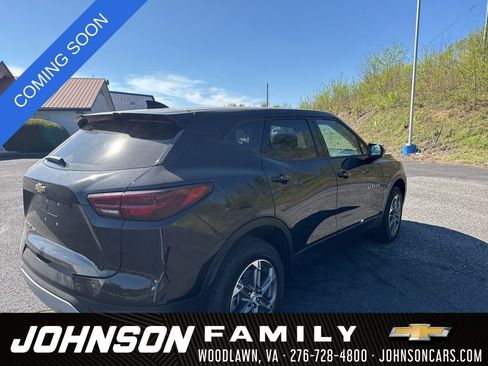 Used 2025 Chevrolet Blazer LT image 5