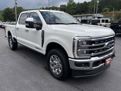 Used 2026 Ford F250 King Ranch w/ Chrome Package AWD/4WD image 4