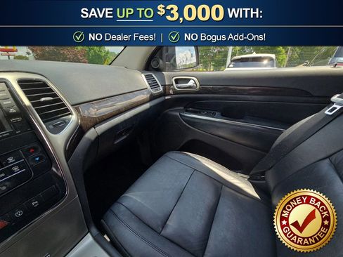 Used 2013 Jeep Grand Cherokee Laredo RWD image 27